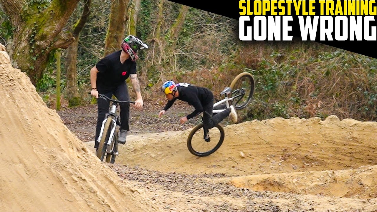 DIRT JUMP TRAINING WITH PRO SLOPESTYLE RIDERS MADE ME CRASH!!