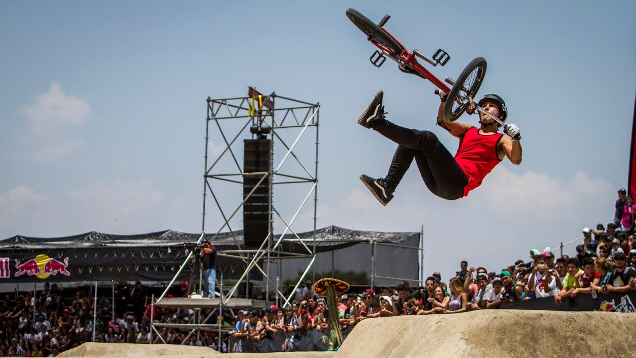 BMX Dirt Jumping in Mexico – Red Bull Dirt Conquers 2013