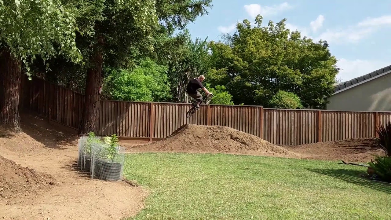 Backyard BMX Course – Dirt Jump Track and Quarter Pipe Build Progress