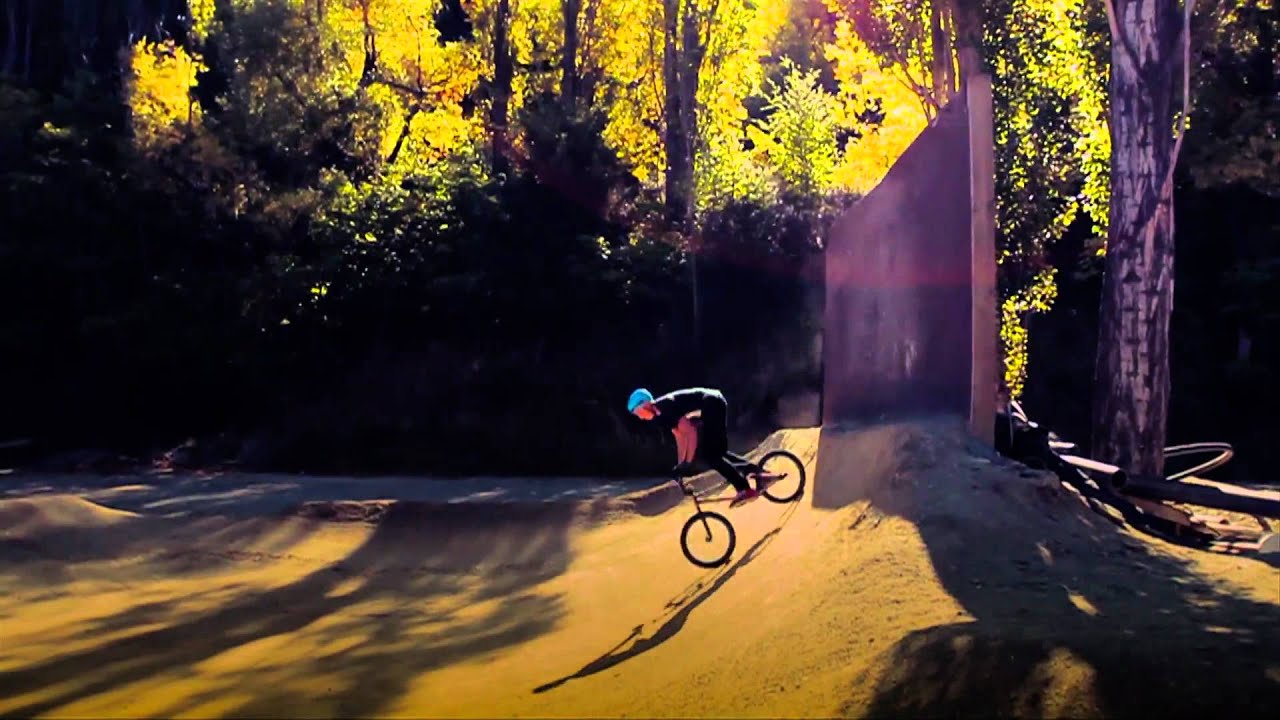 Dirt BMX jam with George and Louis Bolter – Gorge Road Jump Park